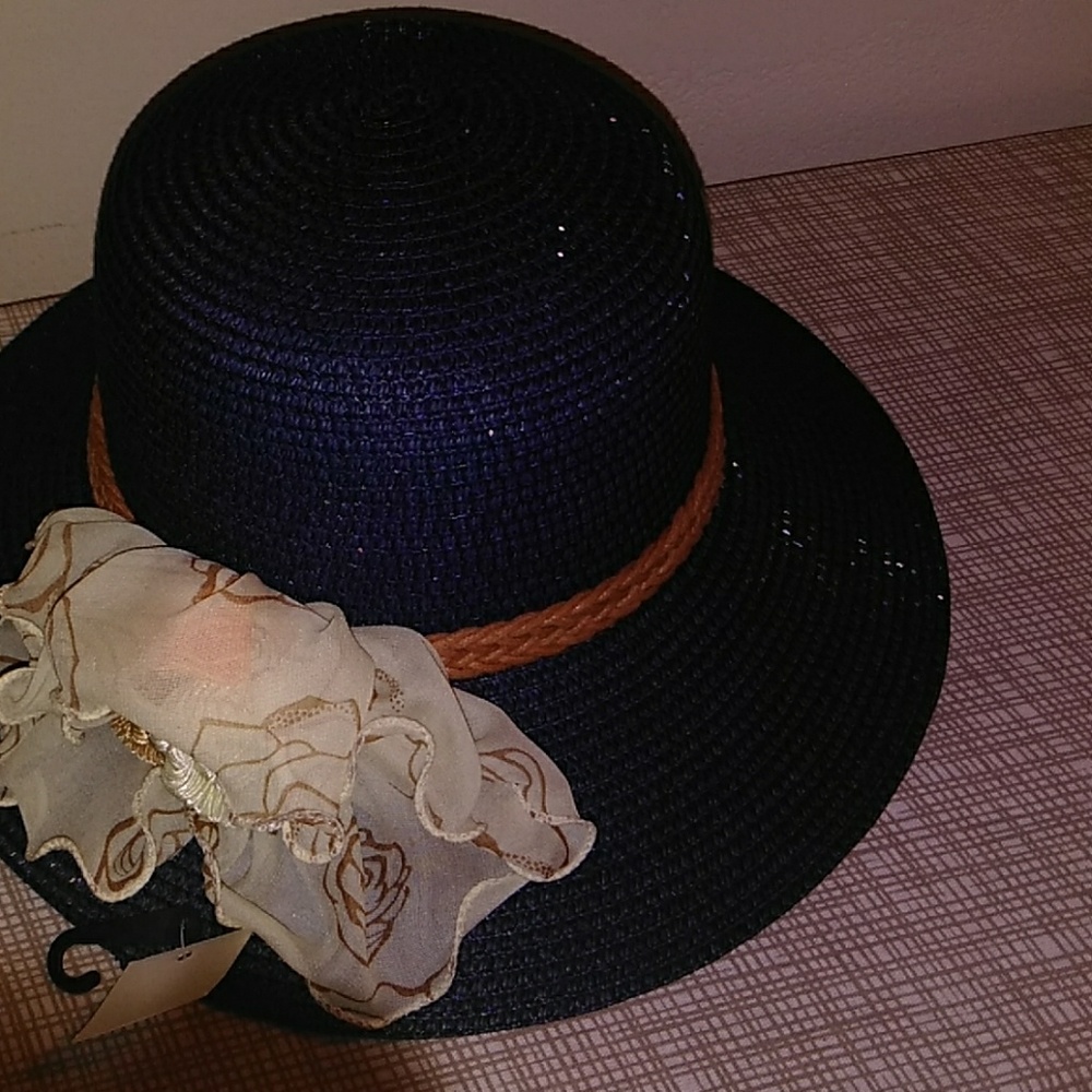 Sun hat - Picture 2 of 4